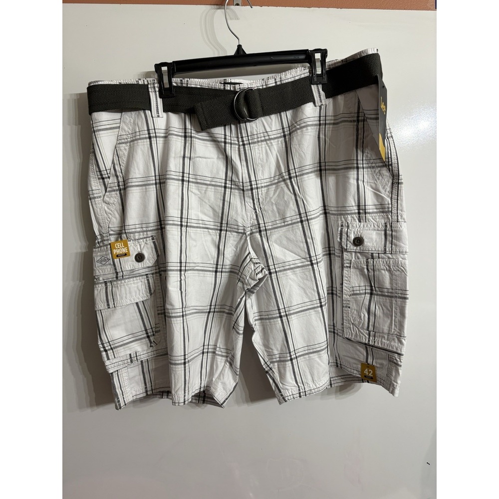 Men's Lee Belted Cargo Shorts Size 42 NEW‎